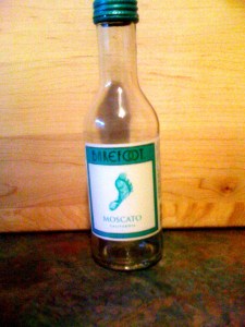 Barefoot Moscato California NV