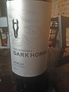Dark Horse Merlot 2016