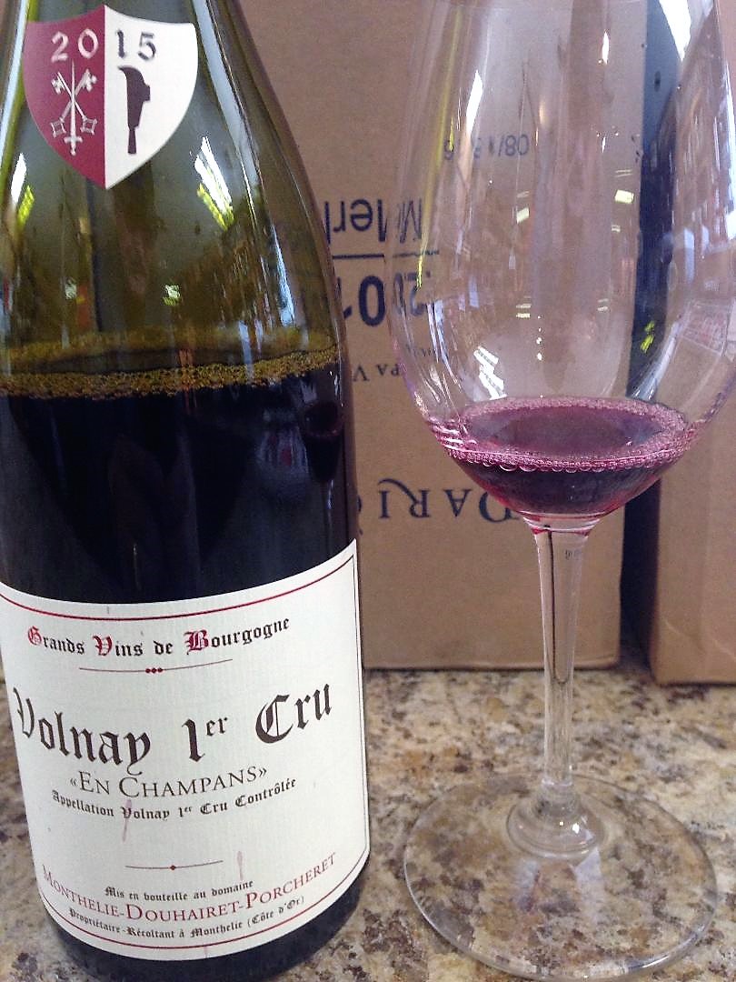 Volnay Premier Cru En Champans – The Wine Raconteur